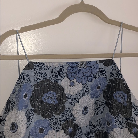 Moving Sale - Picture 4 of 5